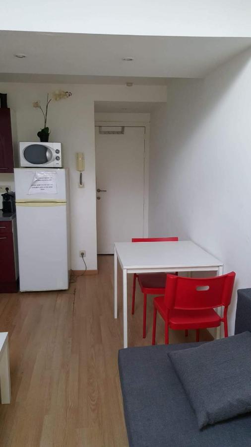 Central Duplex Sleeps 4 Brussels Exterior photo