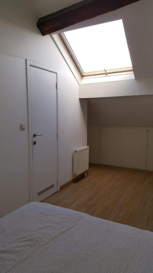 Central Duplex Sleeps 4 Brussels Exterior photo