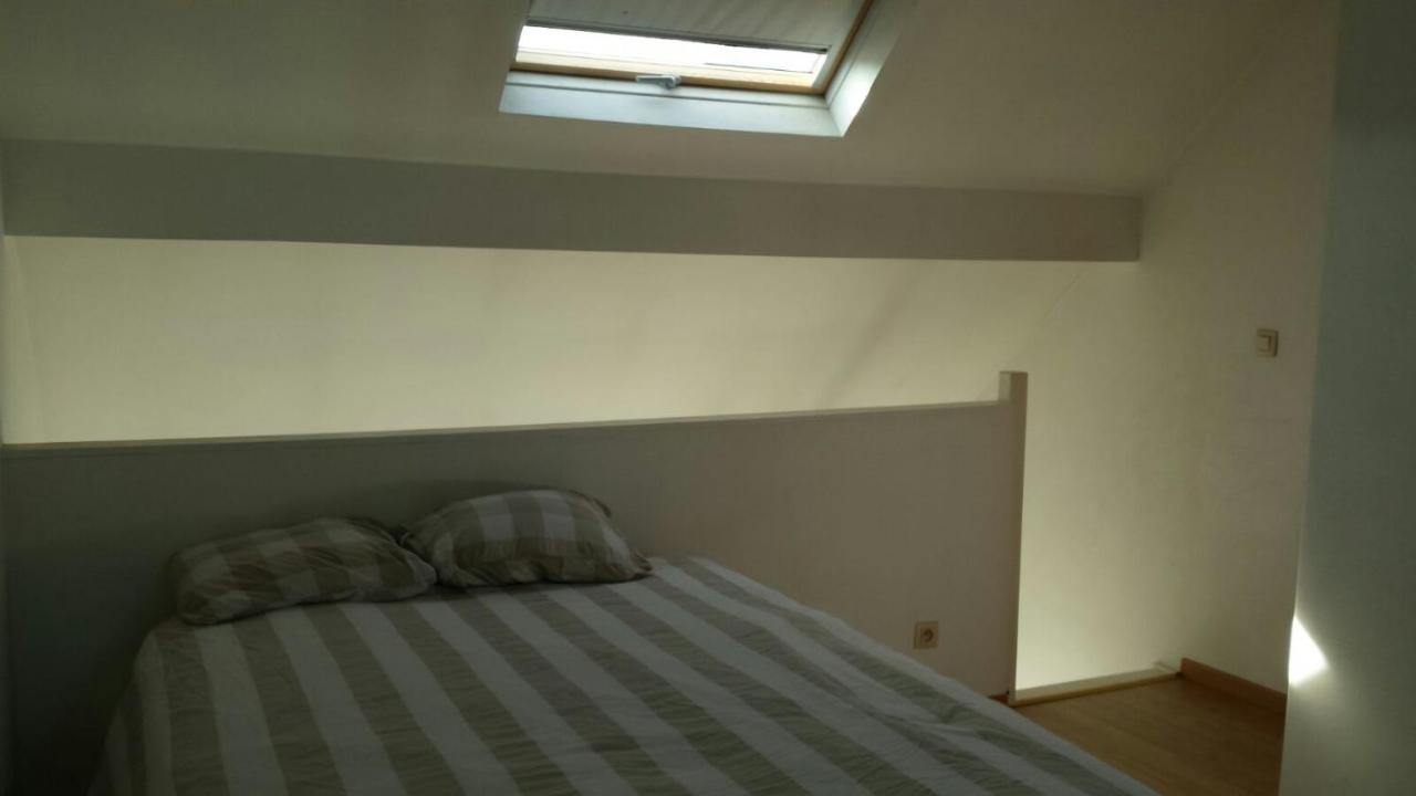 Central Duplex Sleeps 4 Brussels Exterior photo